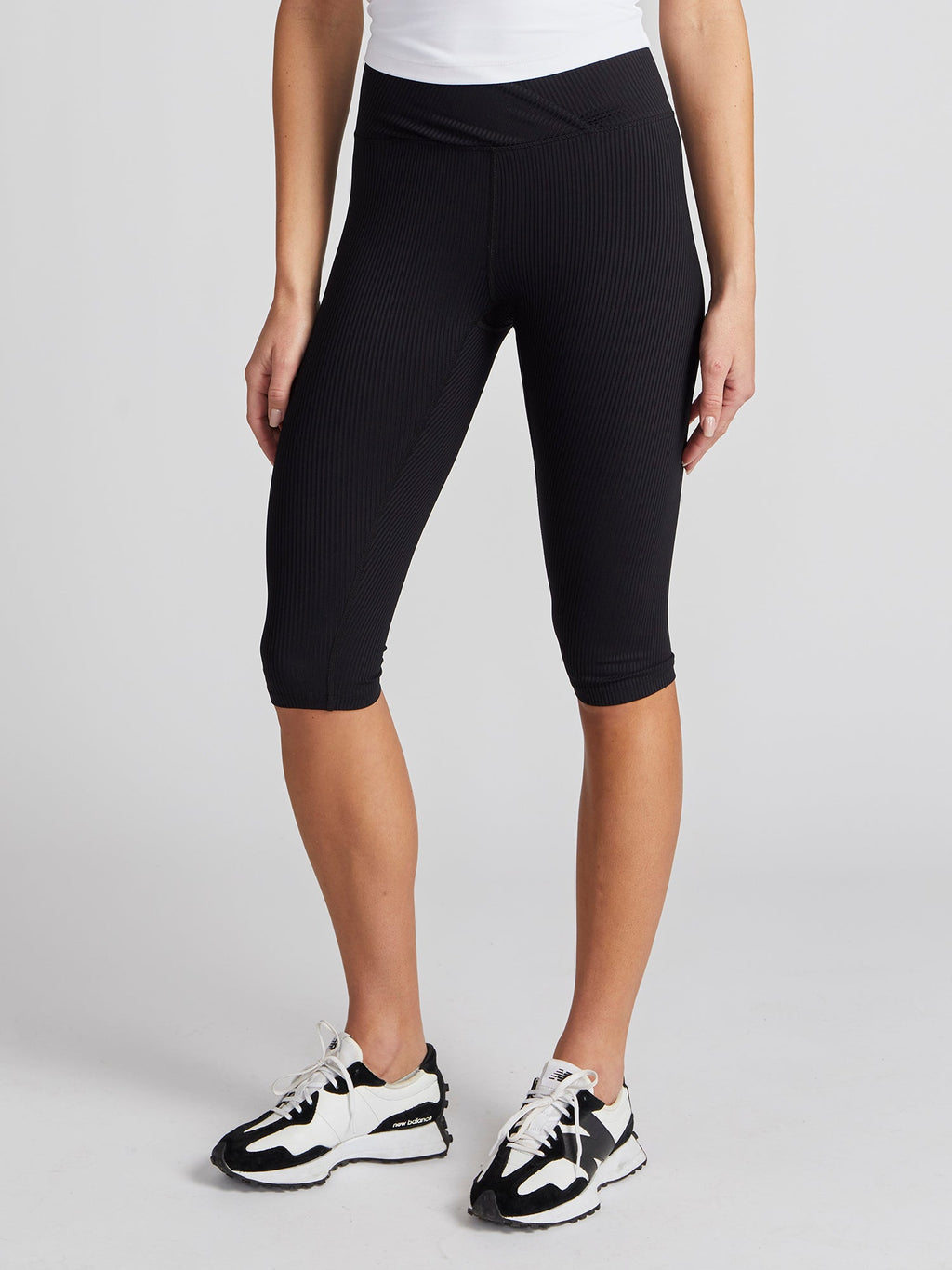 Ribbed Veronica Capri