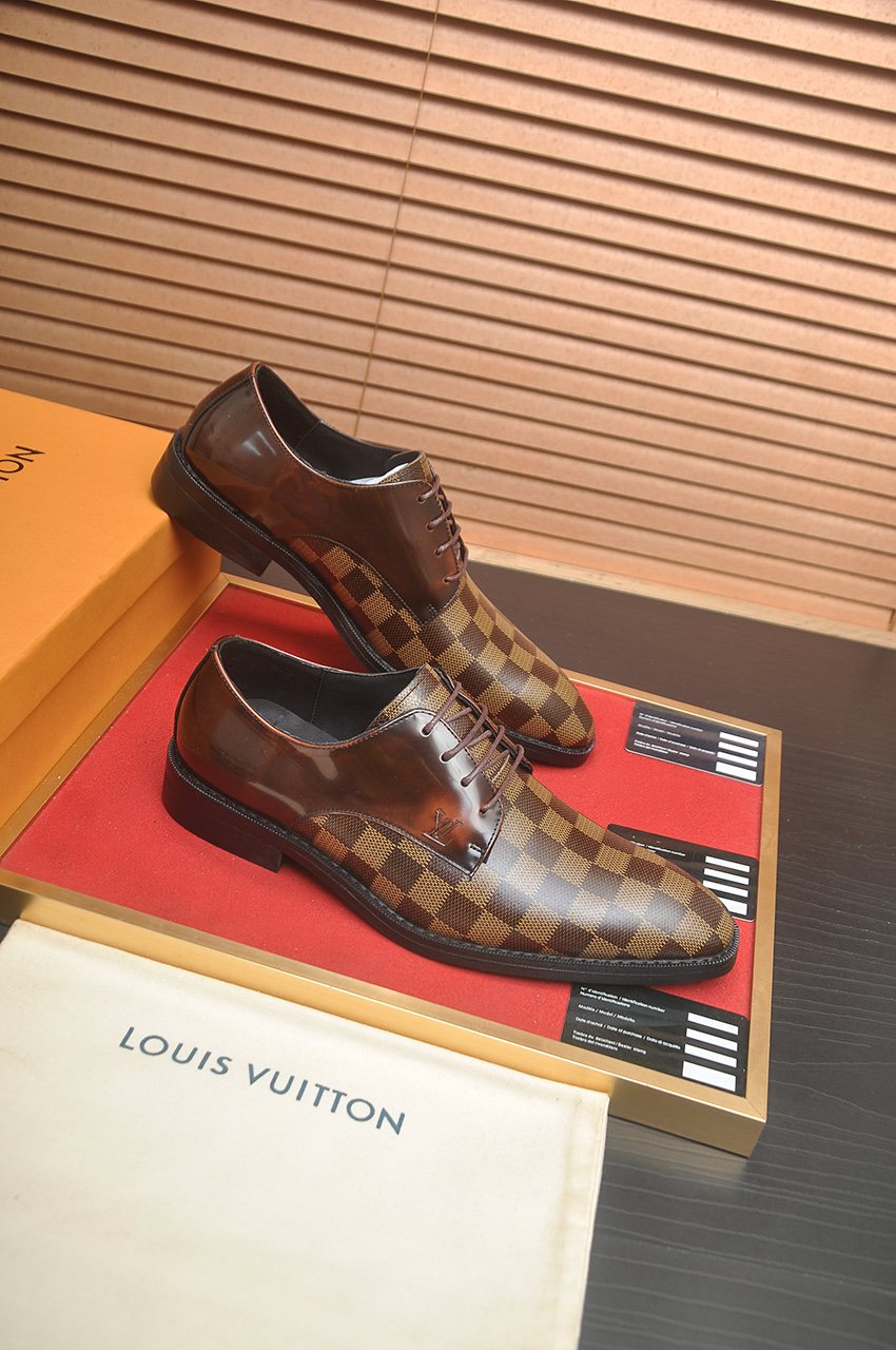 Louis Vuitton Brown Check Lace-Up Dress Shoes