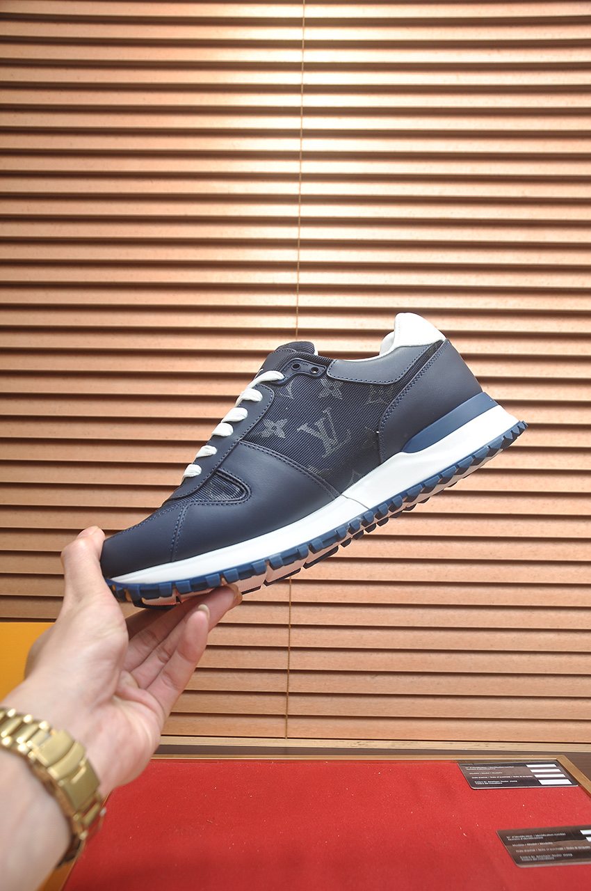 Louis Vuitton Monogram Low-Top Sneakers - Smooth Leather Upper